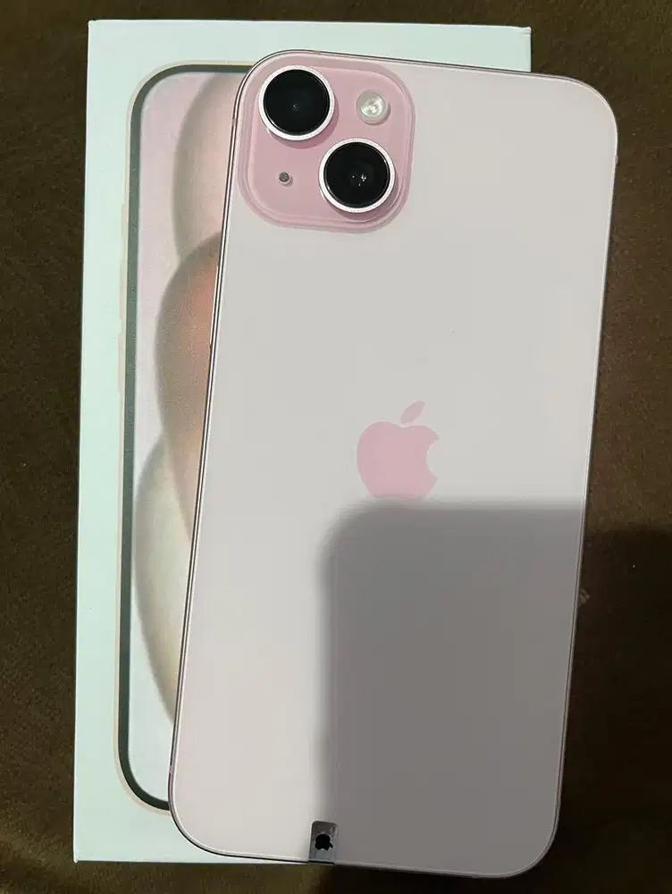 iPhone 15 plus 128 normal sim Esim on ios lebih maju