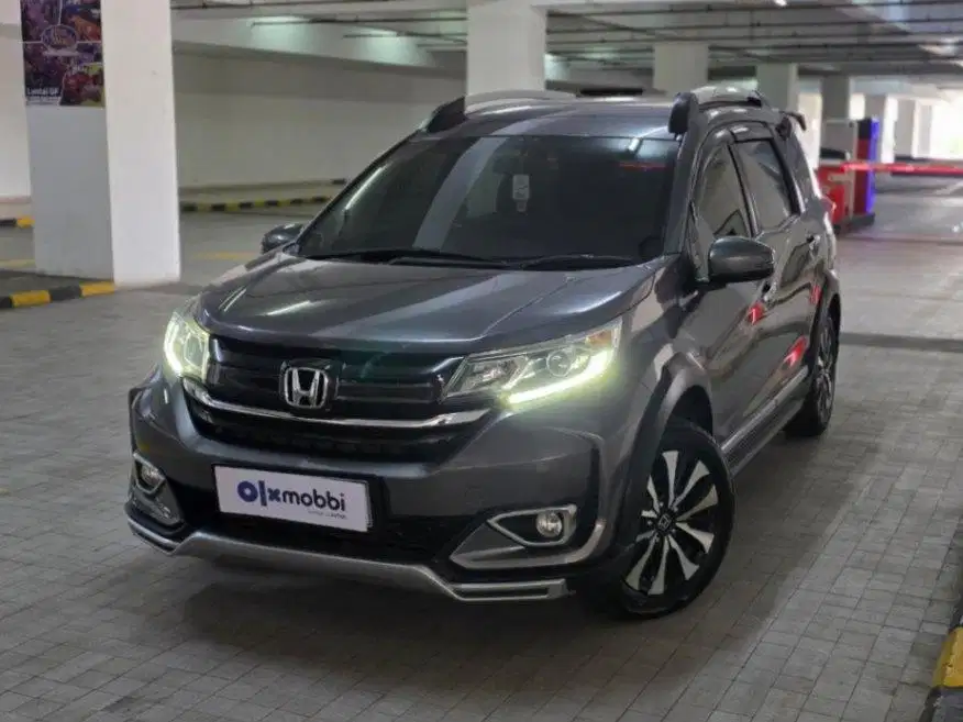 LOW DP Honda BR-V 1.5 Prestige Bensin-AT 2019 2JJ