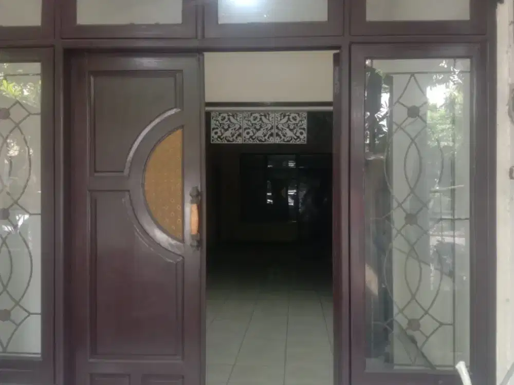Rumah Raya Kenjeran