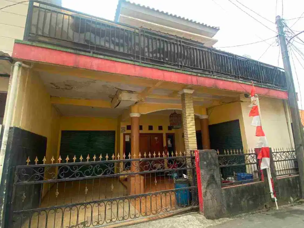 jual cepat rumah secondary 2 lt di Cibubur jkt timur
