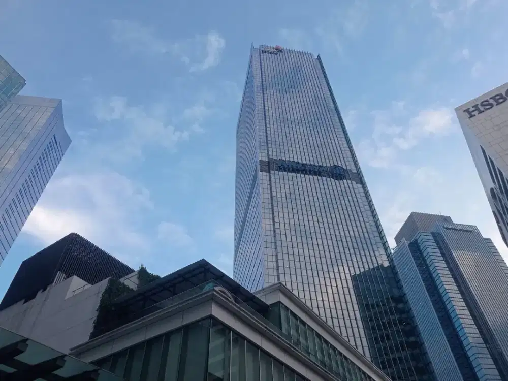 Kantor di World Trade Center 3 Luas 91.2 sqm Bare Area Sudirman Dekat MRT & Transjakarta