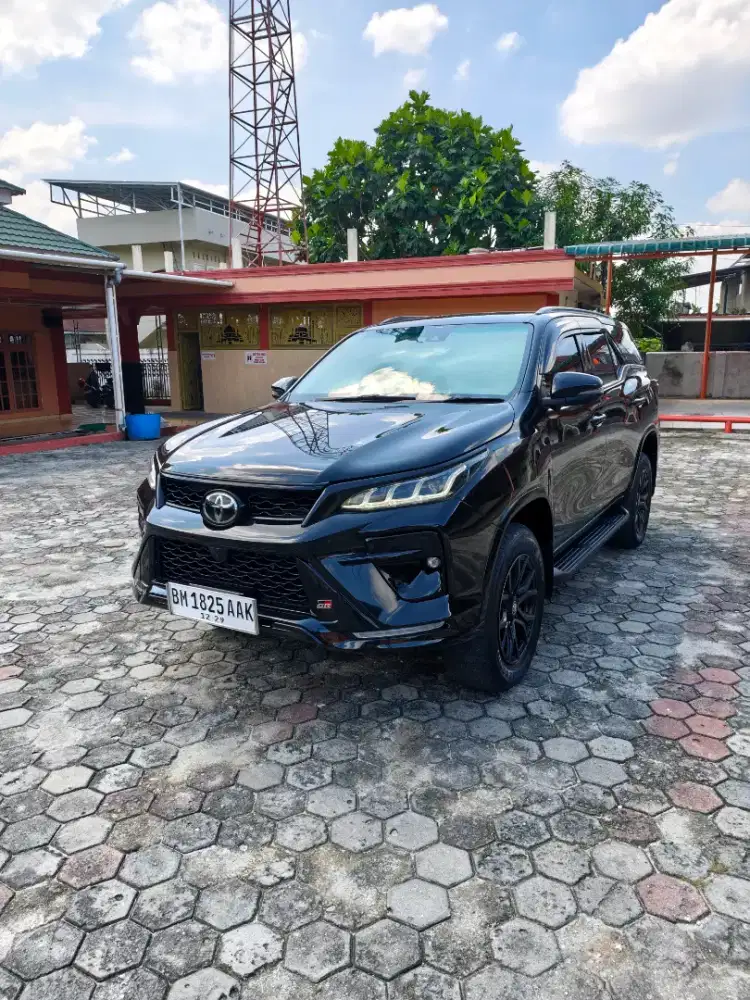Fortuner Legender GR 2.8 Tetradrive 4x4 Automatic th 2024 ( TSS )