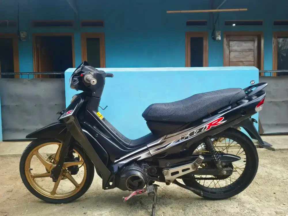 YAMAHA F1Z R 1997