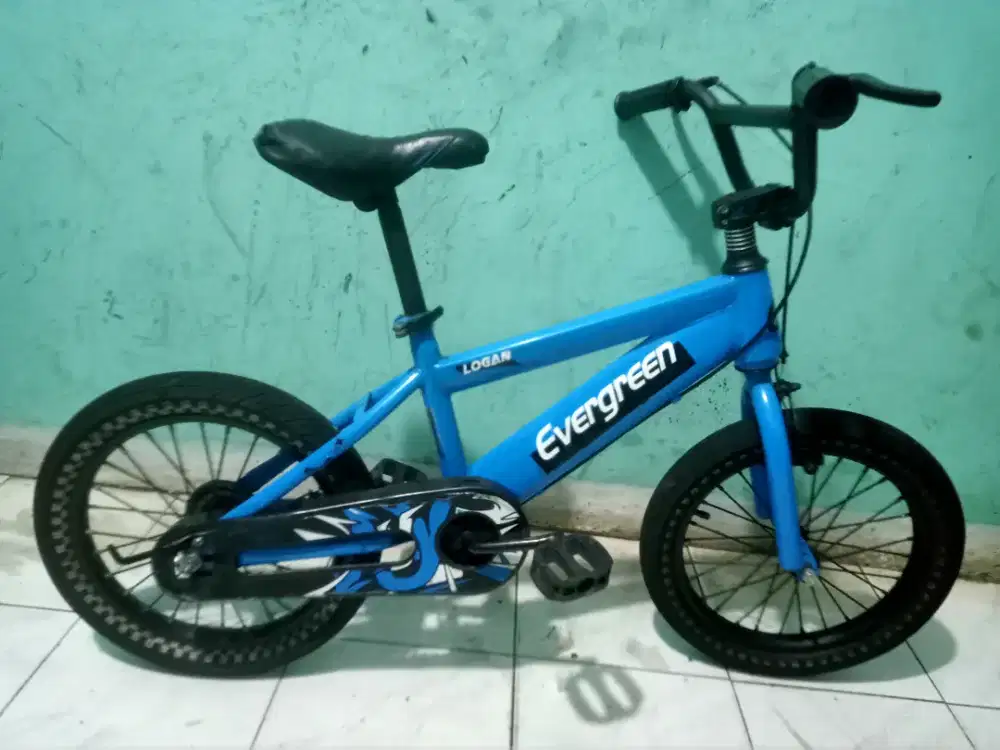 Di jual sepeda BMX merk EVERGREEN ring 16