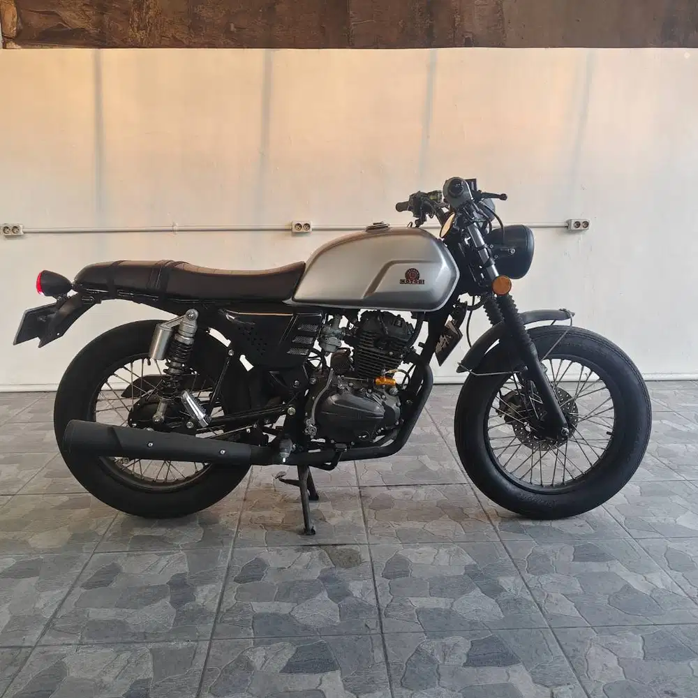 Jual Benelli Motobi 152 2025 Kilometer Rendah
