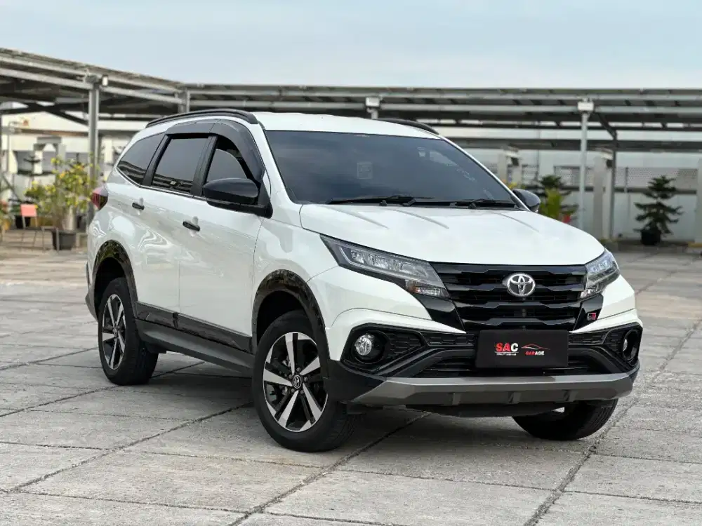 RUSH GR SPORT 2025 METIK