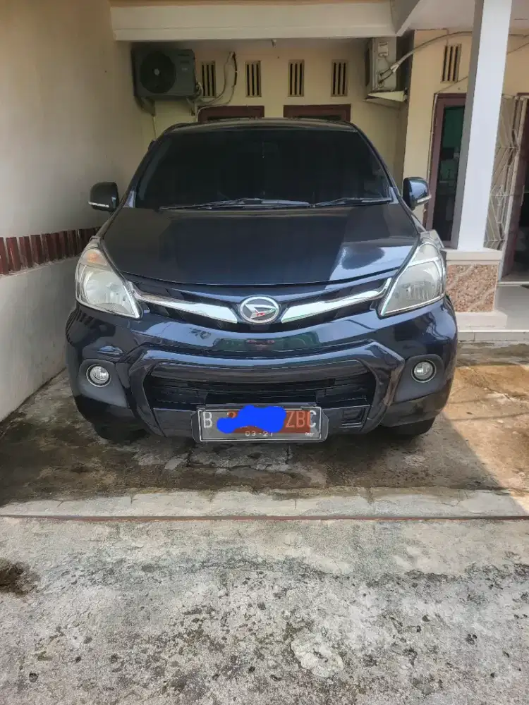 Xenia type R deluxe 2012 pribadi