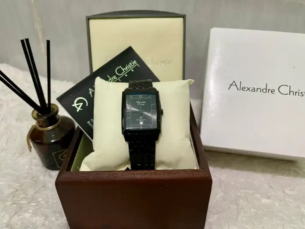 JAM ALEXANDRE CHRISTIE BUTUH CEPAT BISA NEGO