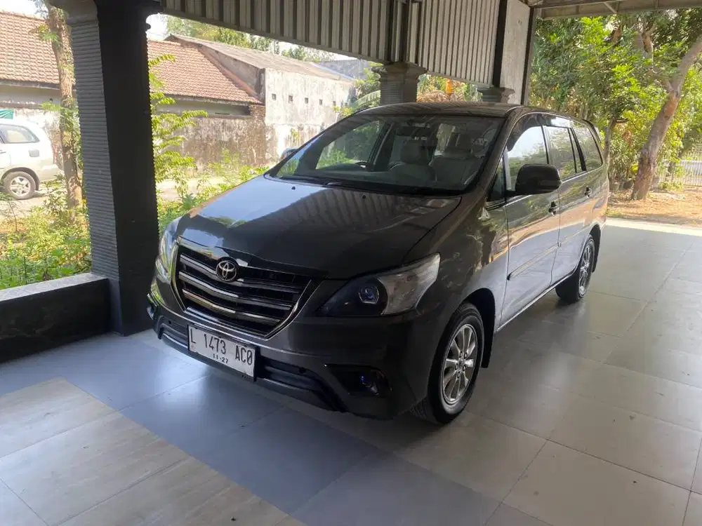 Toyota Kijang Innova 2.5 V Upgrade Barong 2007 tur sekoto badas kediri