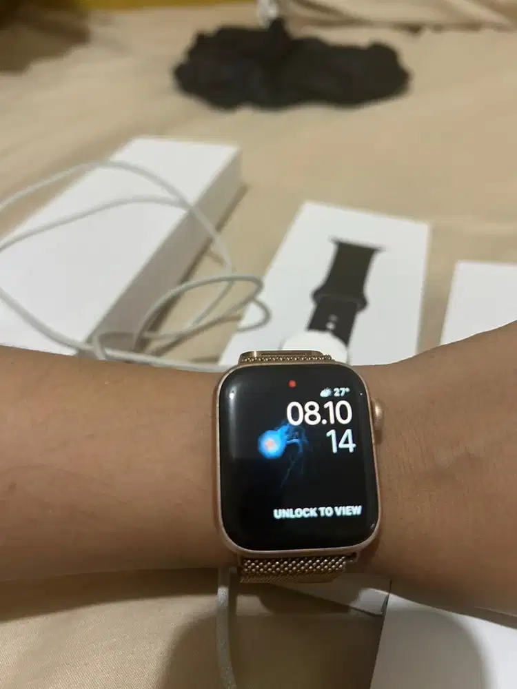 Apple watch serries 5