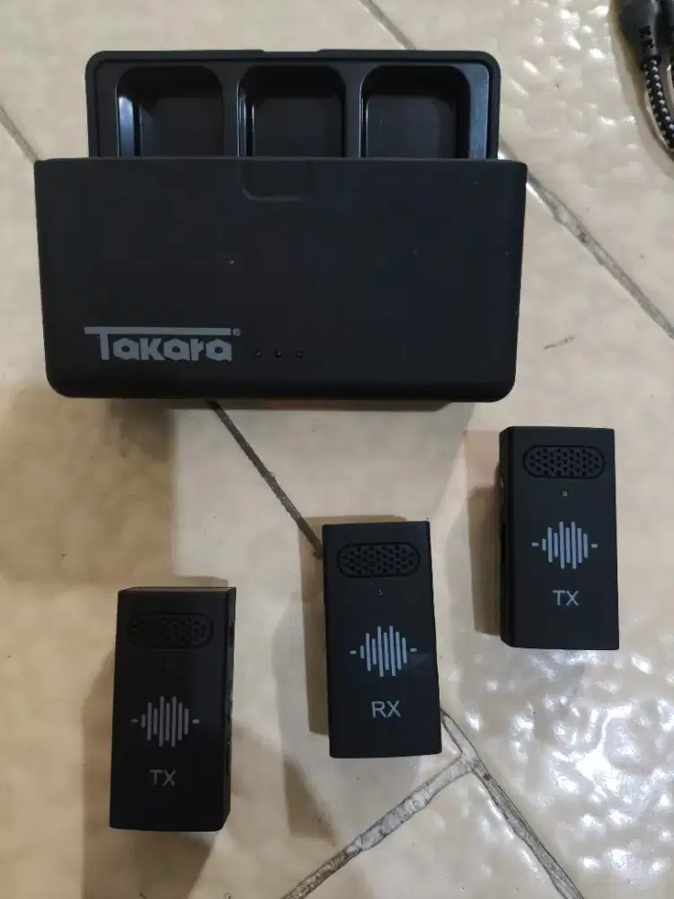 Wireless microphone Takara intro X3