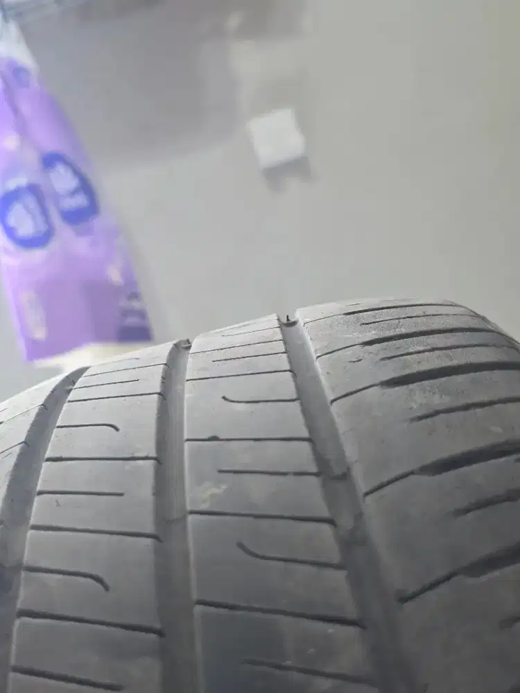 Ban bekas 205 55 r16 kumho