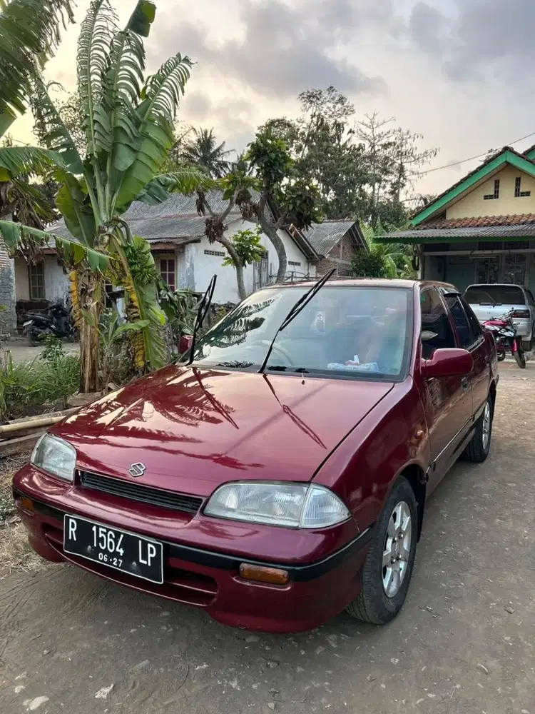 DIJUAL MOBIL SUZUKI ESTEEM