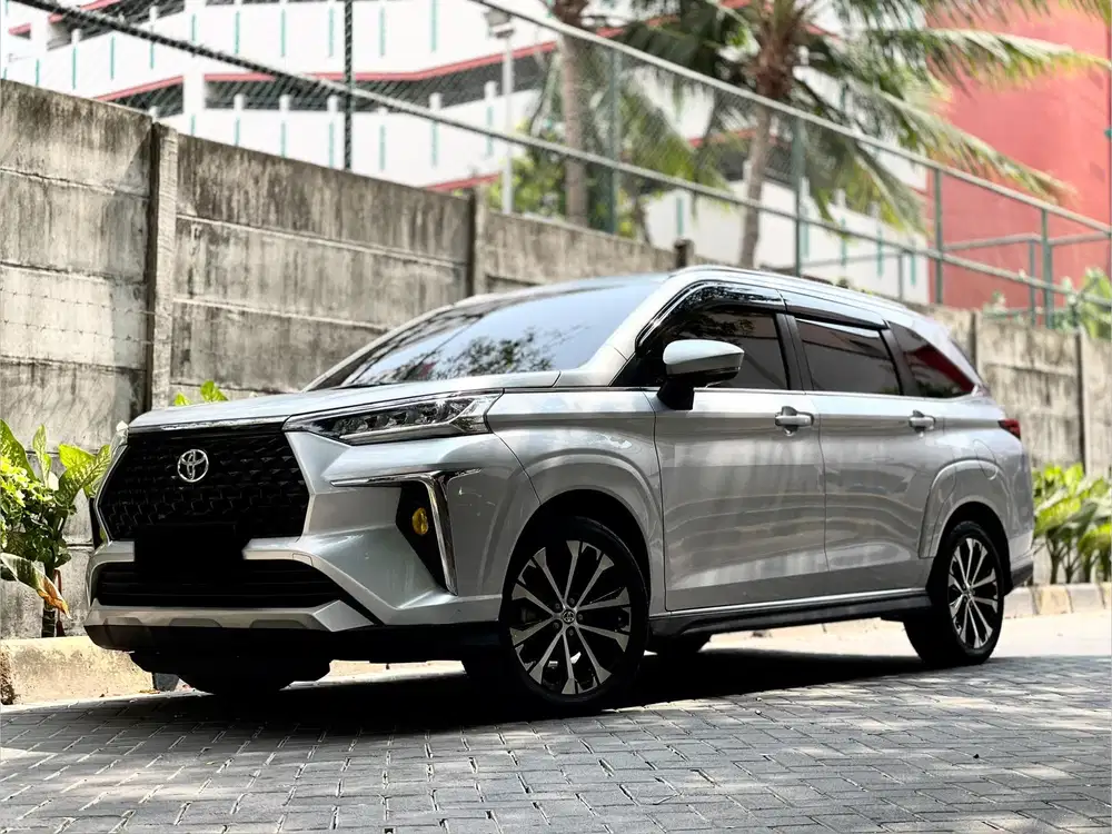 TOYOTA VELOZ 1.5 Q TSS AT 2021 SILVER