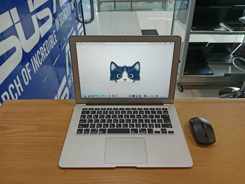 DIJUAL MacBook Air 2017 Intel Core i5 RAM 8GB SSD 128GB MacOs Catalina