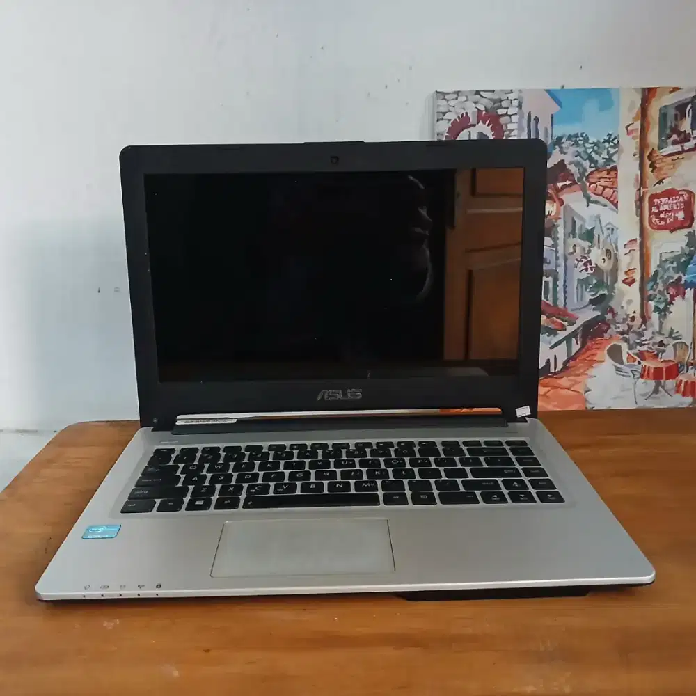 Asus i5 Ram8gb hdd500gb