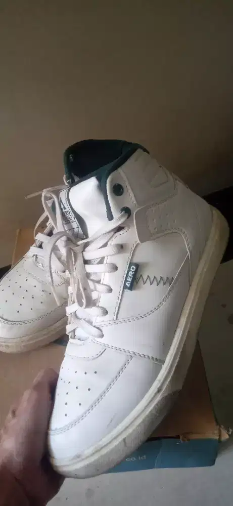 Original aerostreet size 41/42 keren bnget