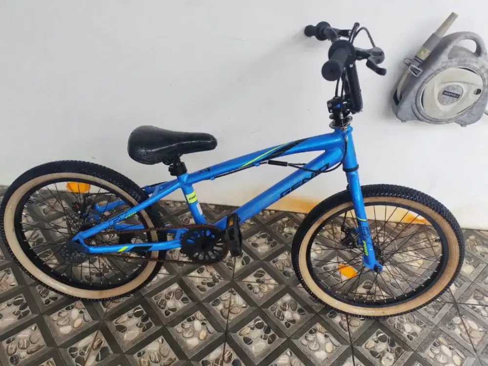 Sepeda anak Genio BMX 20 dan United 16inch