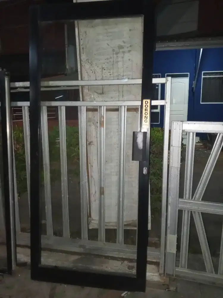 jual pintu kaca