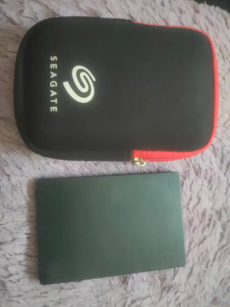 HARDISK EKSTERNAL ORIGINAL SEAGATE 2TB ISTIMEWA NO MINUS