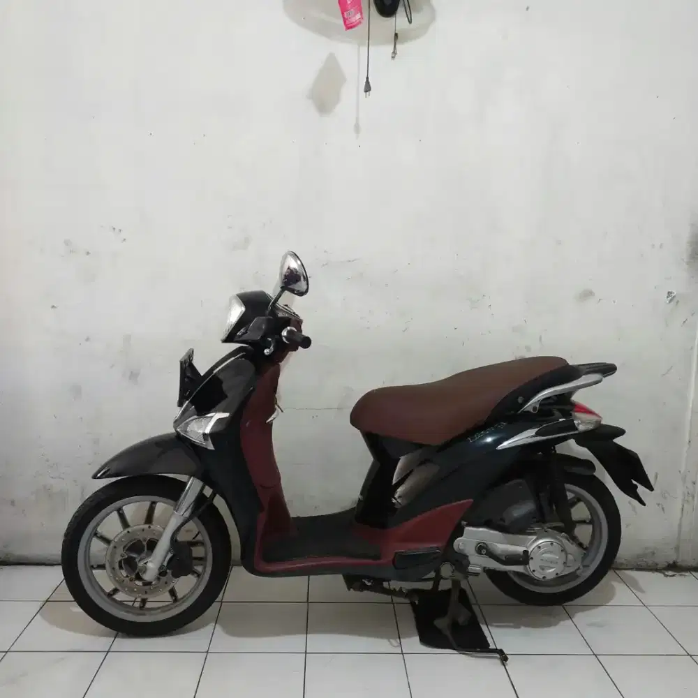 Piaggio Liberty 2014 Lengkap Bagus
