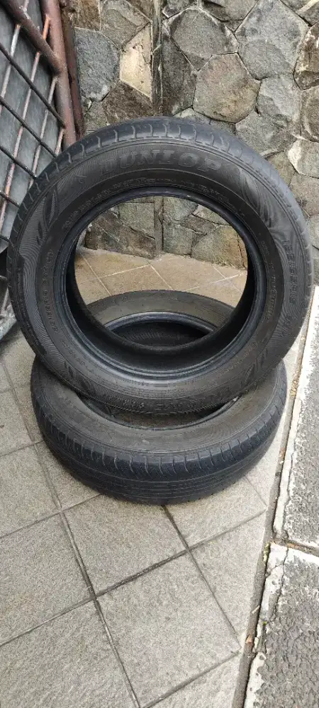 Ban Dunlop enasave 185/65 R15 2 pcs produksi 2024