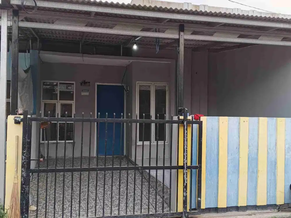 jual over rumah sudah renovasi dapur sudah ada