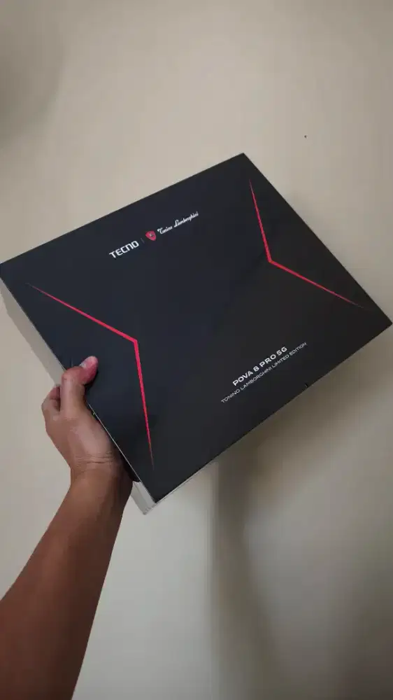 Tecno pova 8 pro 5G 8/256 torino Lamborghini edition Baru segel