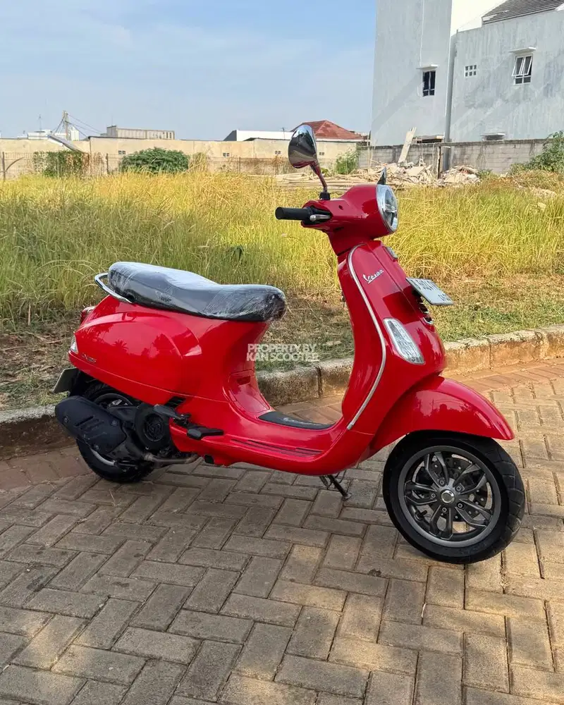 JUAL MURAH VESPA LX 125 iGET FACELIFT 2023 MULUS