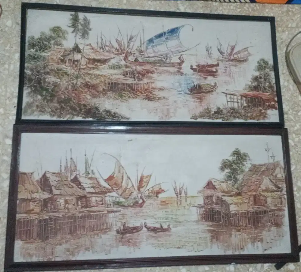 Lukisan perahu di bersandar