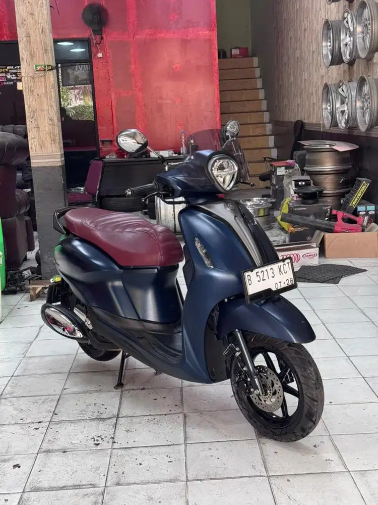 Yamaha grand filano lux