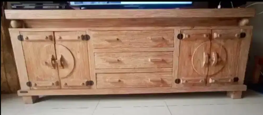 Lamari buffet kayu jati