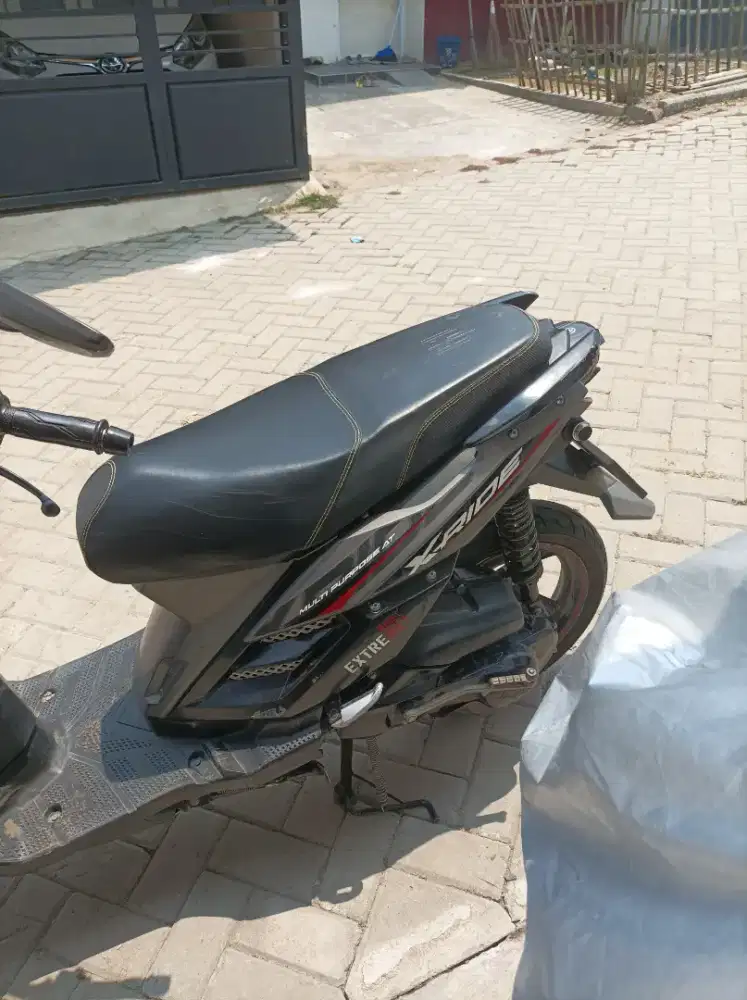 Motor yamaha X-RIDE