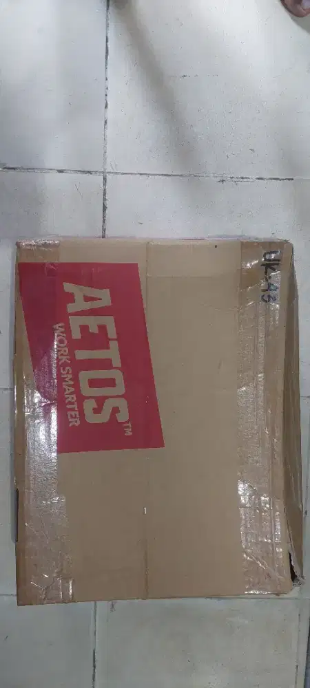 Sepatu safety Aetos brown