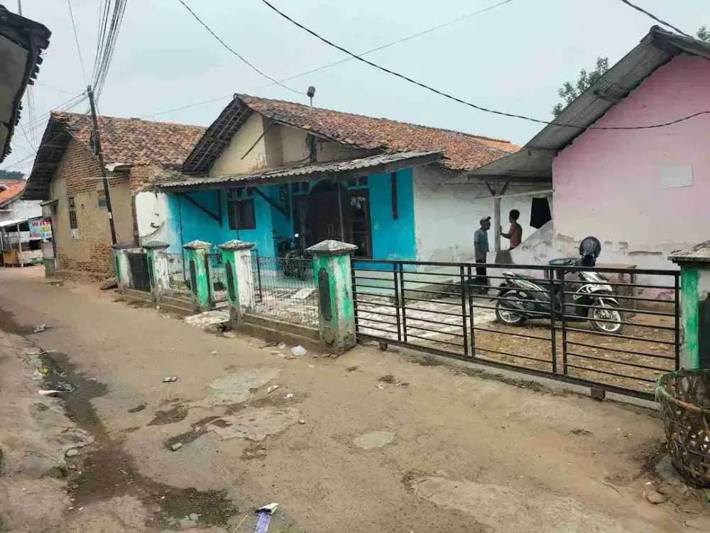 jual rumah dan kontrakan 3 pintu deket mcd ciceri serang