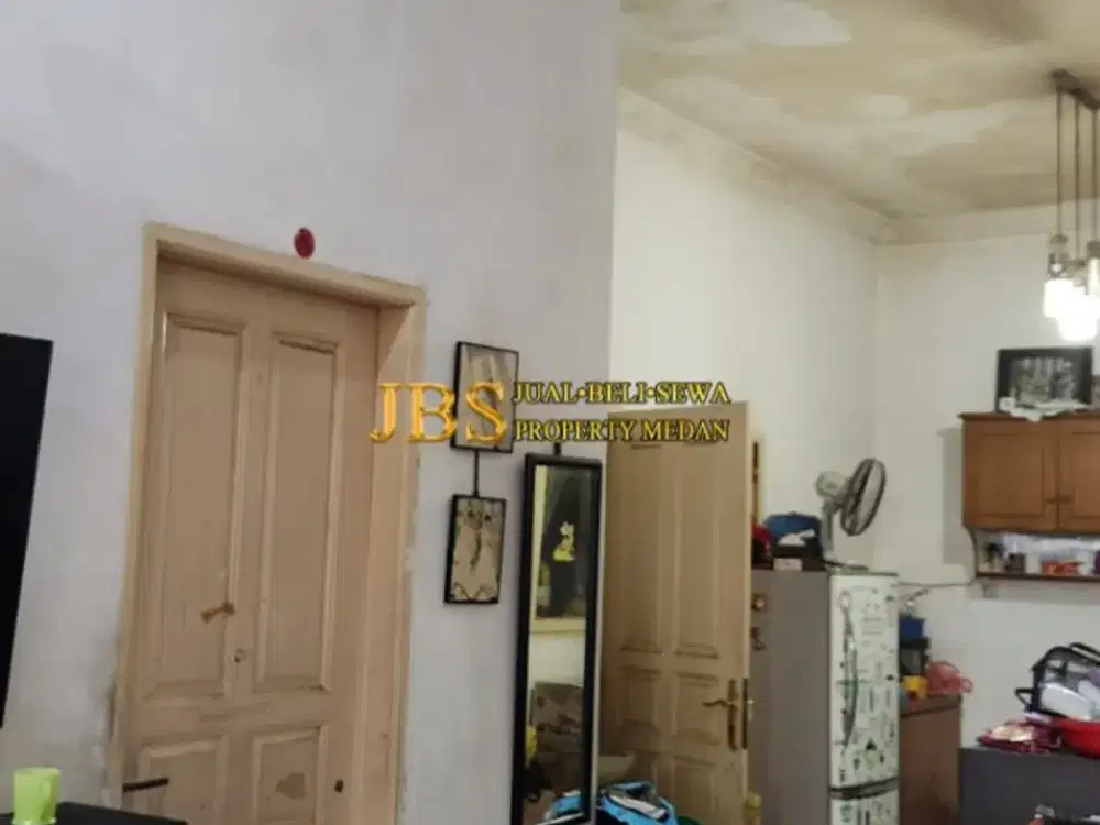 Dijual Rumah Kondisi Siap Huni di Komplek Cemara Hijau Medan Jalan Metal