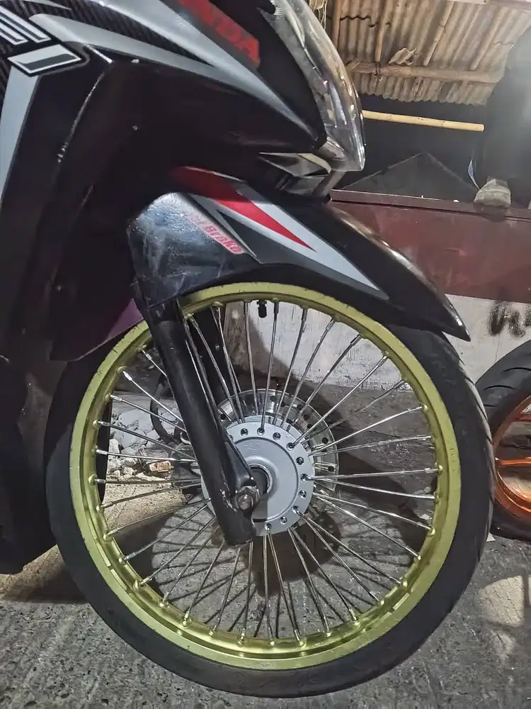 Velg vario kzr 125