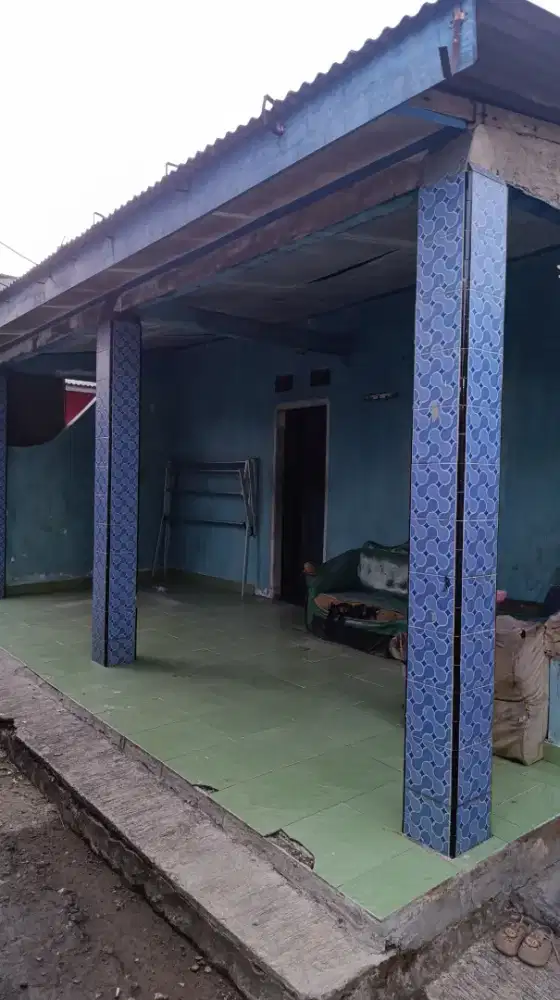 Di jual rumah cocok untuk cafe/koskosan