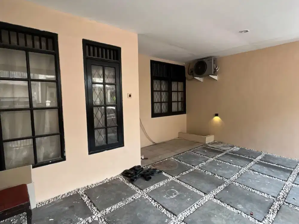 Dijual Cepat Rumah Bagus di Sektor 4 Bintaro