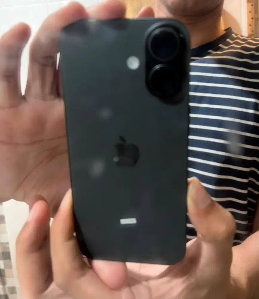 Iphone 17 256gb Ibox masih baru