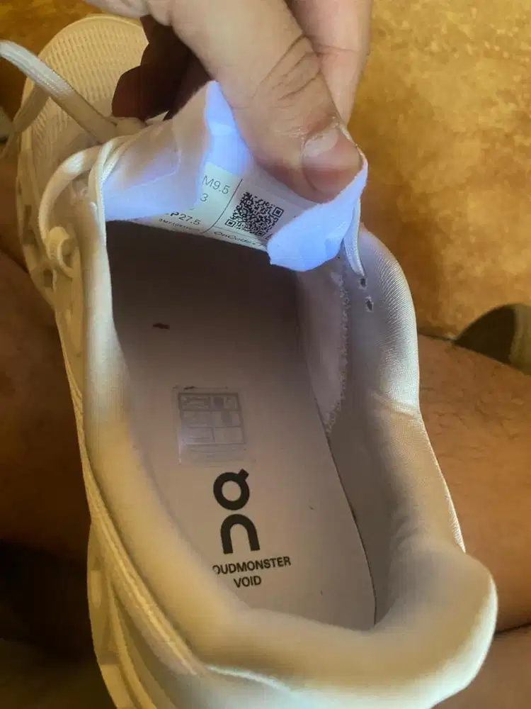 On Running Cloudmonster Void Triple White
