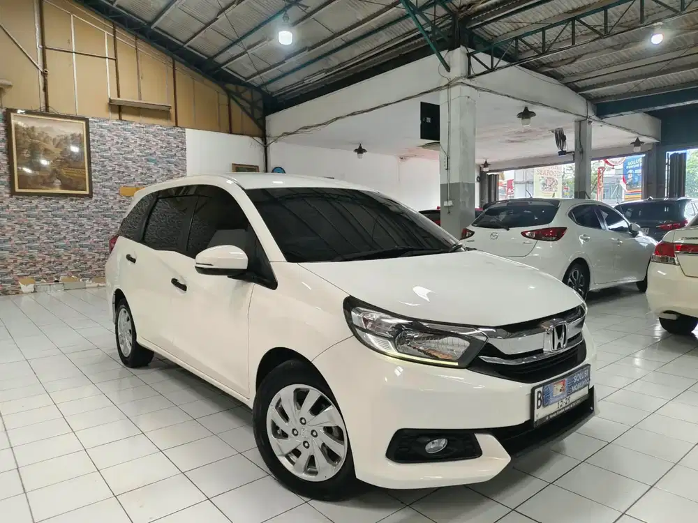 Honda Mobilio E Cvt 1.5 AT 2018 LOW KM ISTIMEWA SIAP PAKAI