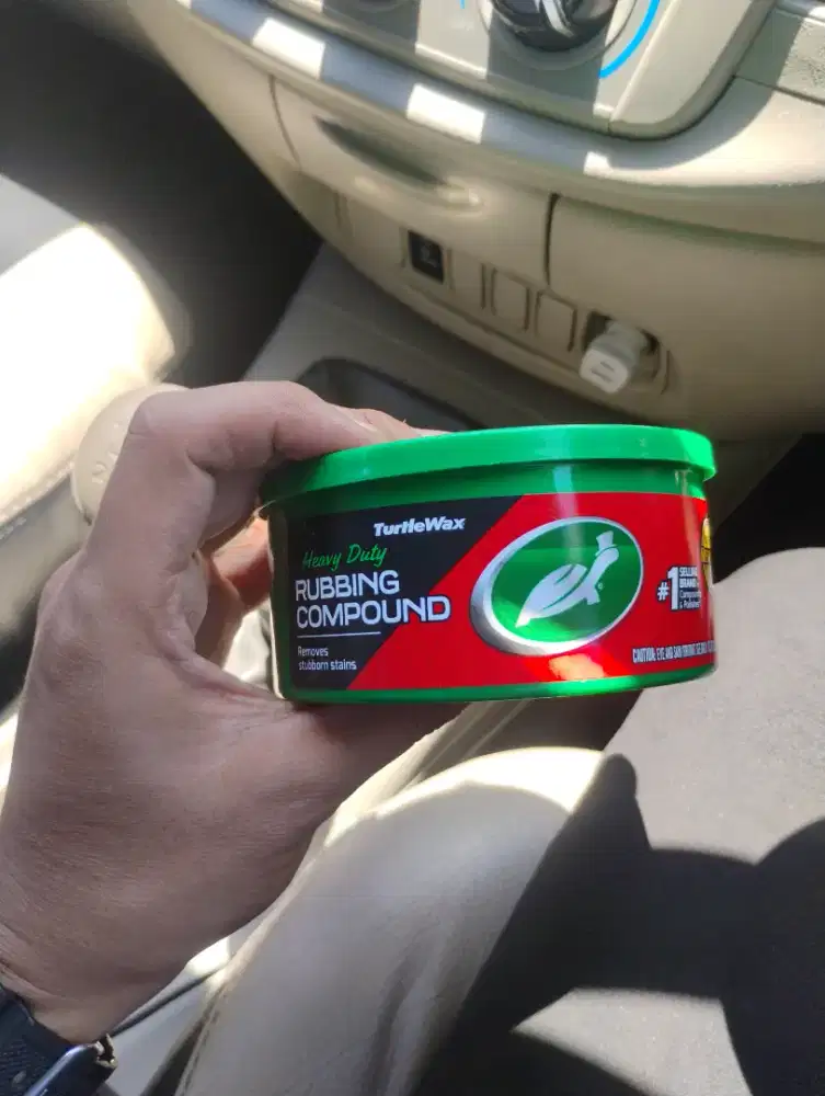 TURTLE WAX RUBBING COMPOUND