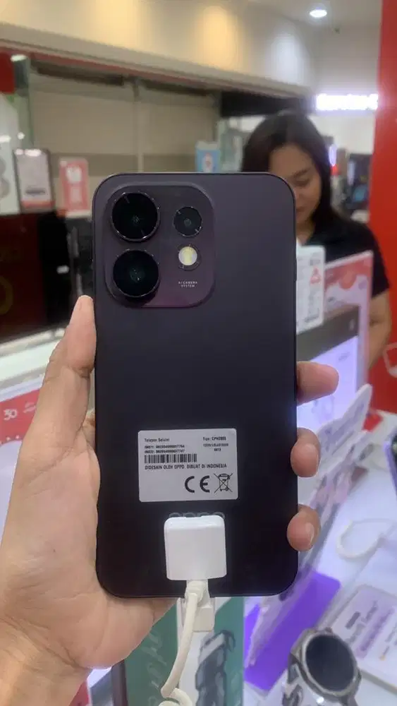 Oppo reno 16F free indosat Rp 7.799.000