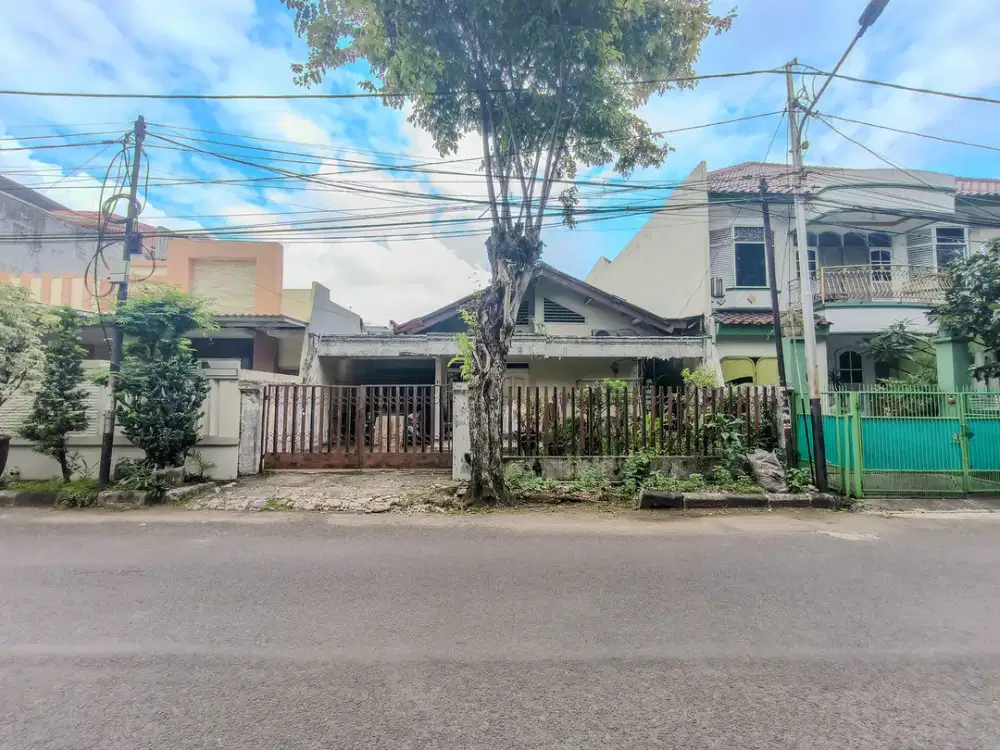 Rumah Luas 1 Lantai 5 Menit ke Pintu Tol Meruya 2 Dibantu KPR J-46940