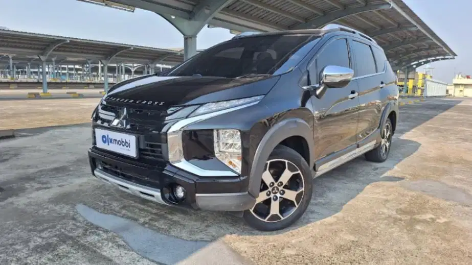 Mitsubishi Xpander 1.5 Cross Premium Package Bensin-AT 2022 Hitam