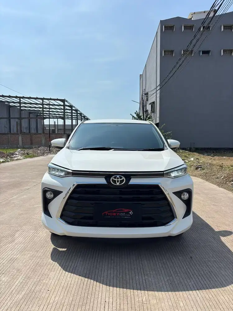 Toyota Avanza 1.5 G CVT 2022 Automatic ( Putih Metalik )