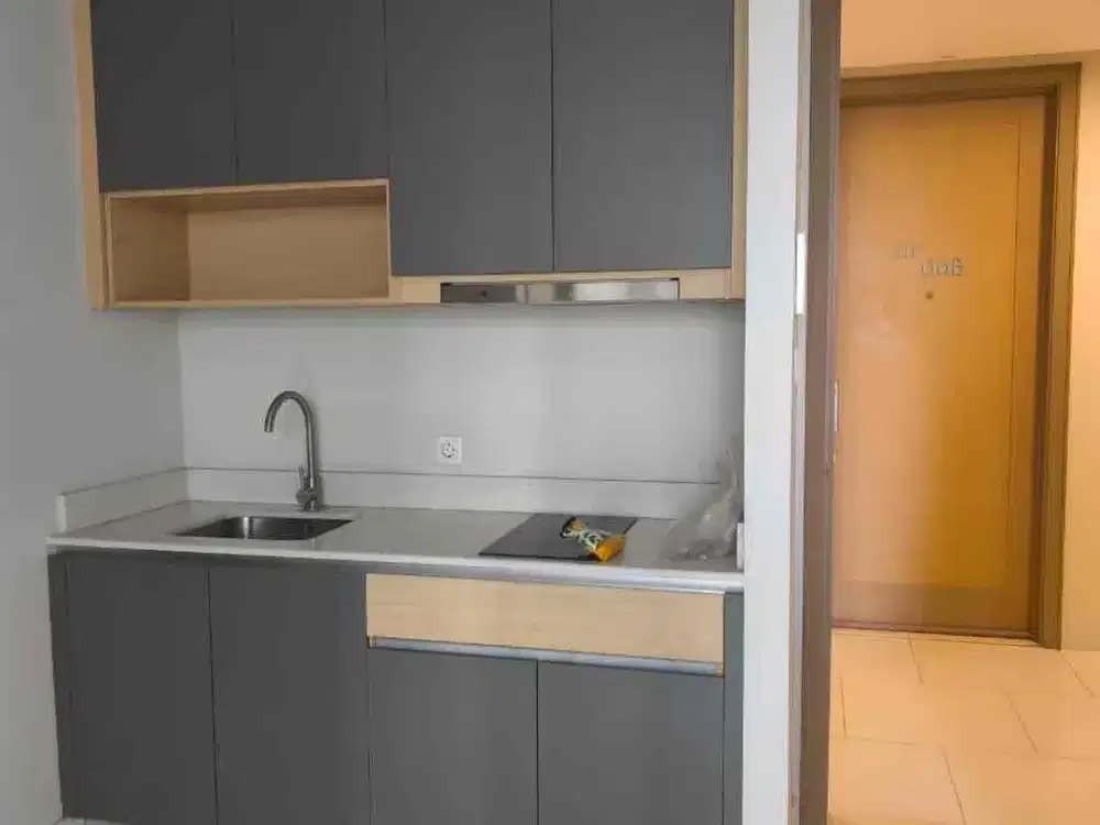 Disewakan Apartement Brand New Belum Pernah Dihuni Semi Furnished Type 1 Br Di Taman Anggrek Residence Tower F Lantai Rendah - Jakarta Barat