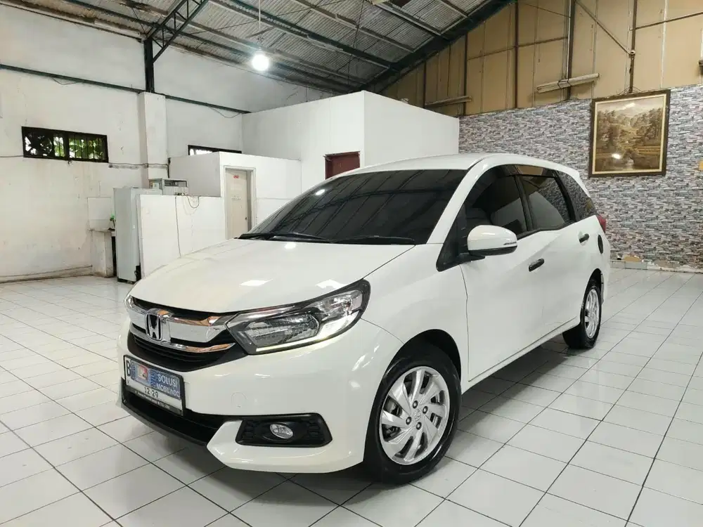 Honda Mobilio E Cvt 1.5 AT 2018 LOW KM ISTIMEWA SIAP PAKAI