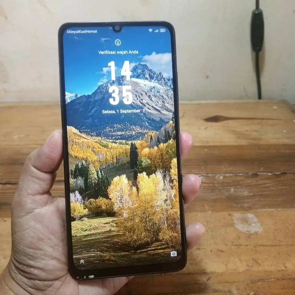 Nubia A56 Ram 4 + 8 GB Memory 128 GB mulus batangan